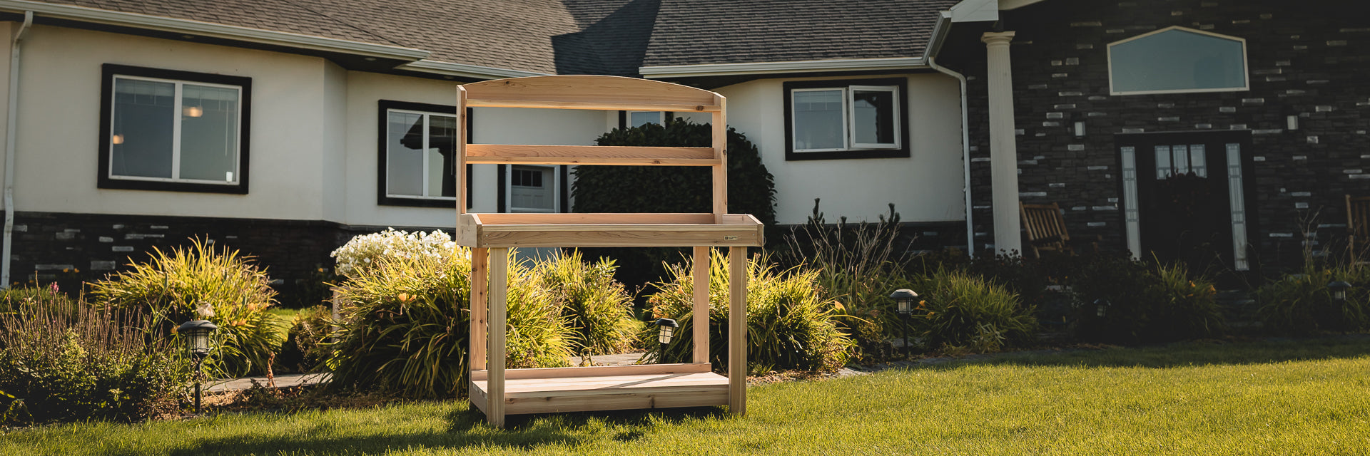 Cedar Garden Potting Bench – All Things Cedar